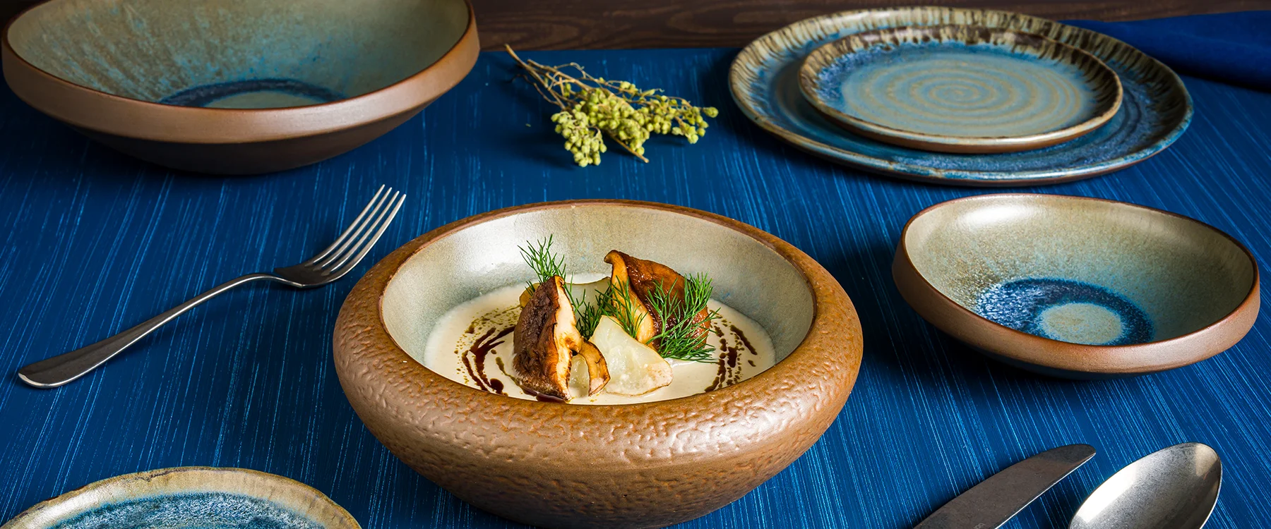 Lagoon Ocean & Olive Bonna